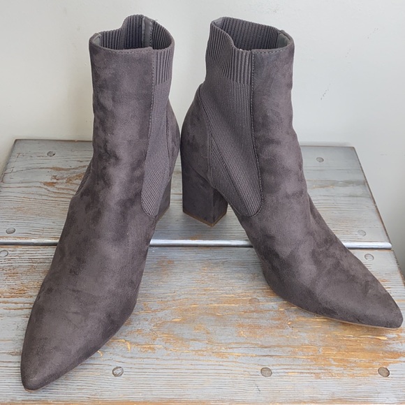 Steve Madden Rosalie Gray Sock Ankle Booties Size 11 - Picture 9 of 13